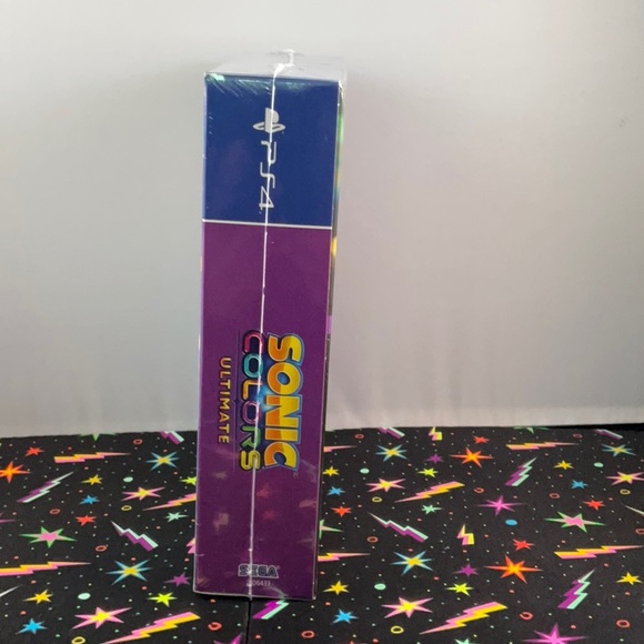 Brand new sealed Sonic Colors Ultimate PS4 video game with keychain - Picture 2 of 9